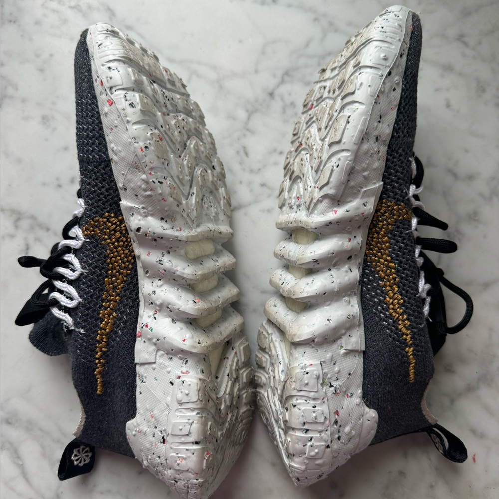 Nike Space Hippie 01 Eco-Friendly Flyknit Sneakers | Lightweight Recycled Shoes - Picture 7 of 12